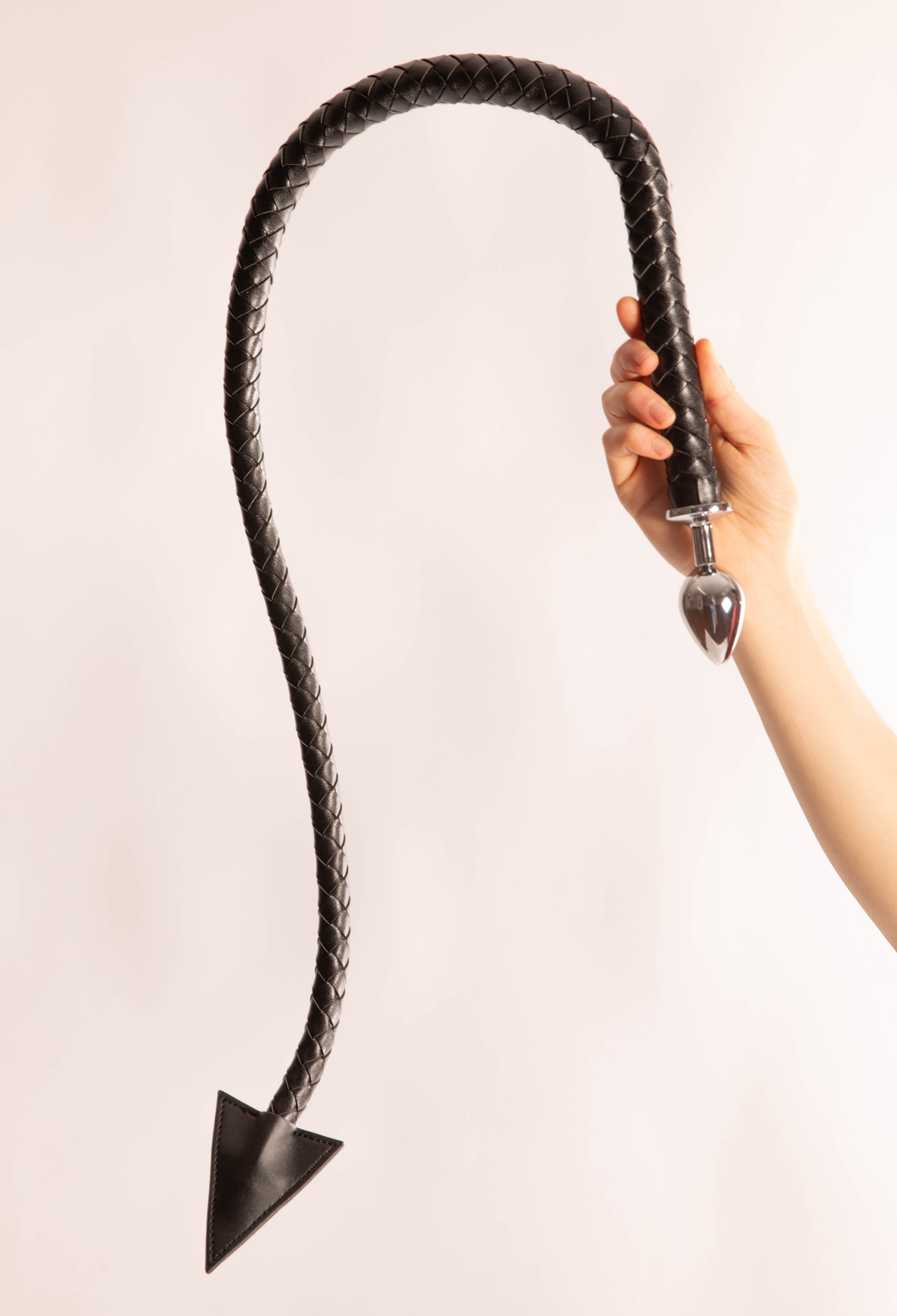Devil Plug Anale con Coda in Eco Pelle Nera WOVO Store Devil Plug Anale con Coda in Eco Pelle Nera WOVO Store