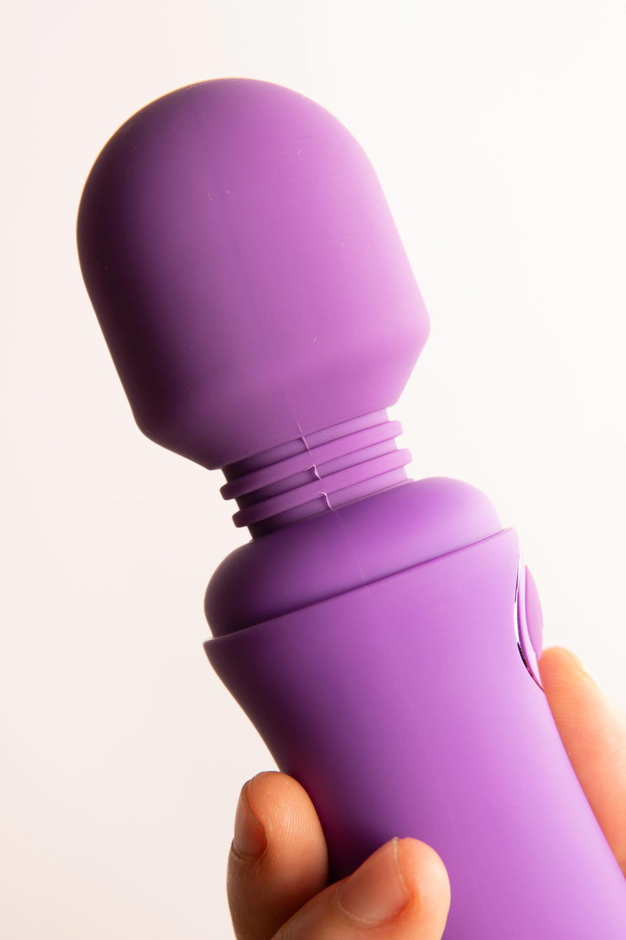 OMG Wand Massaggiante in Silicone Viola