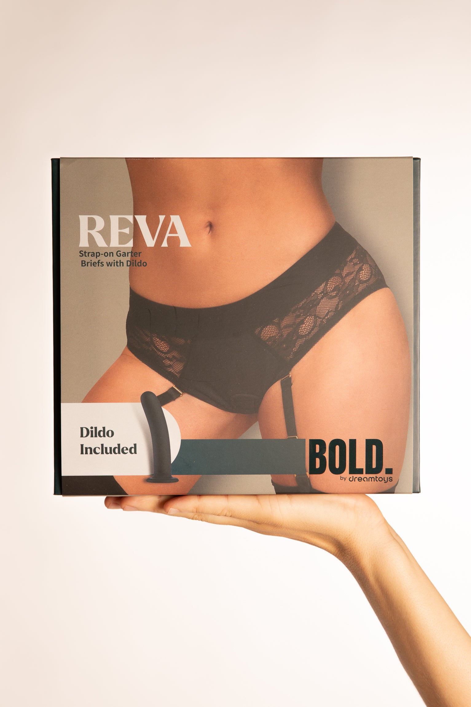 Reva Slip Strap-On con Dildo