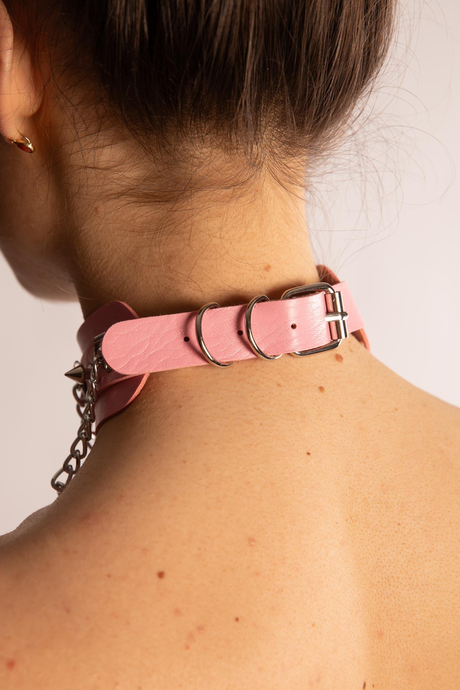 Collare, catene, cuore, ecopelle, rosa, sexy shop