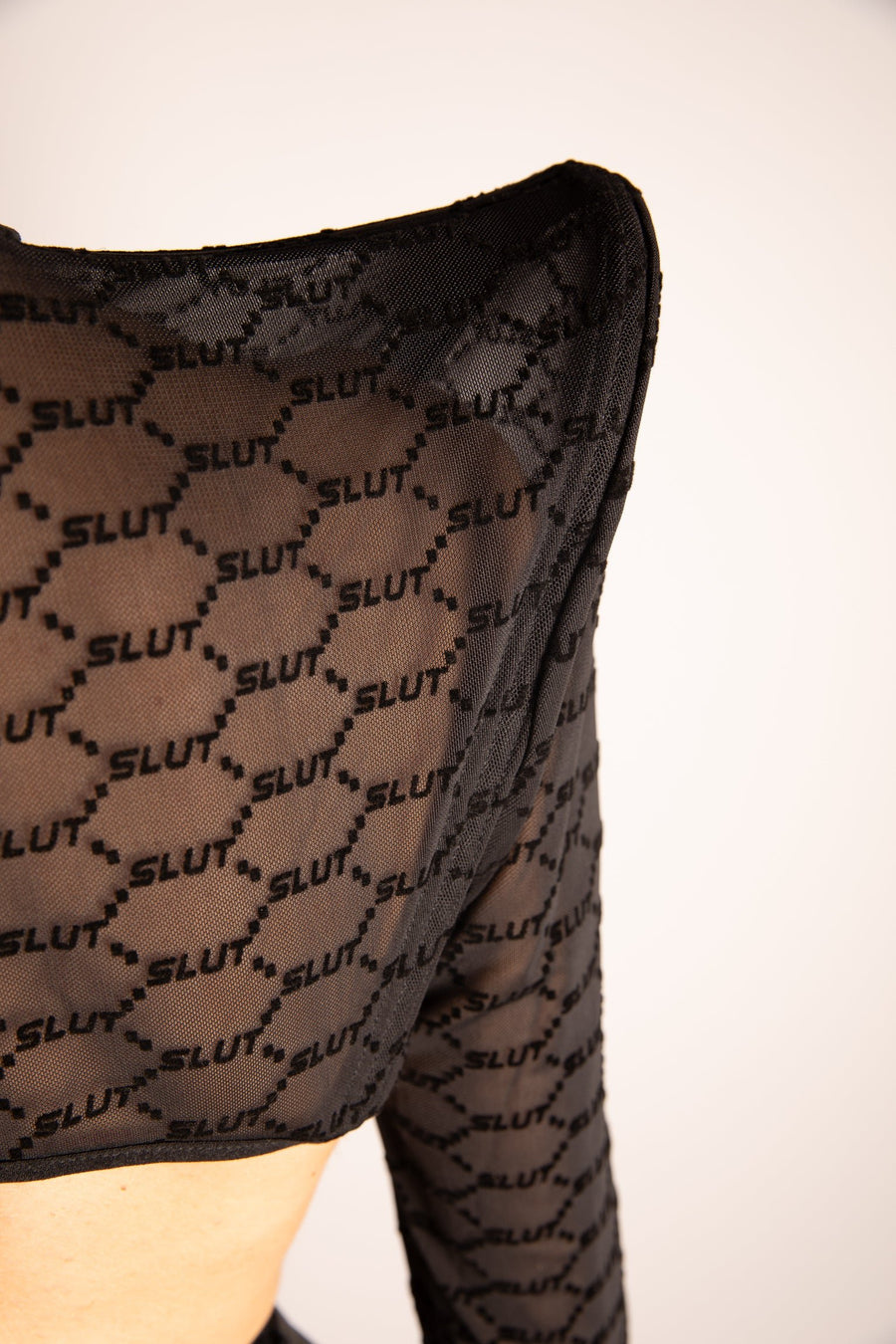 Namilia Bolero Pagoda con Monogramma Nero